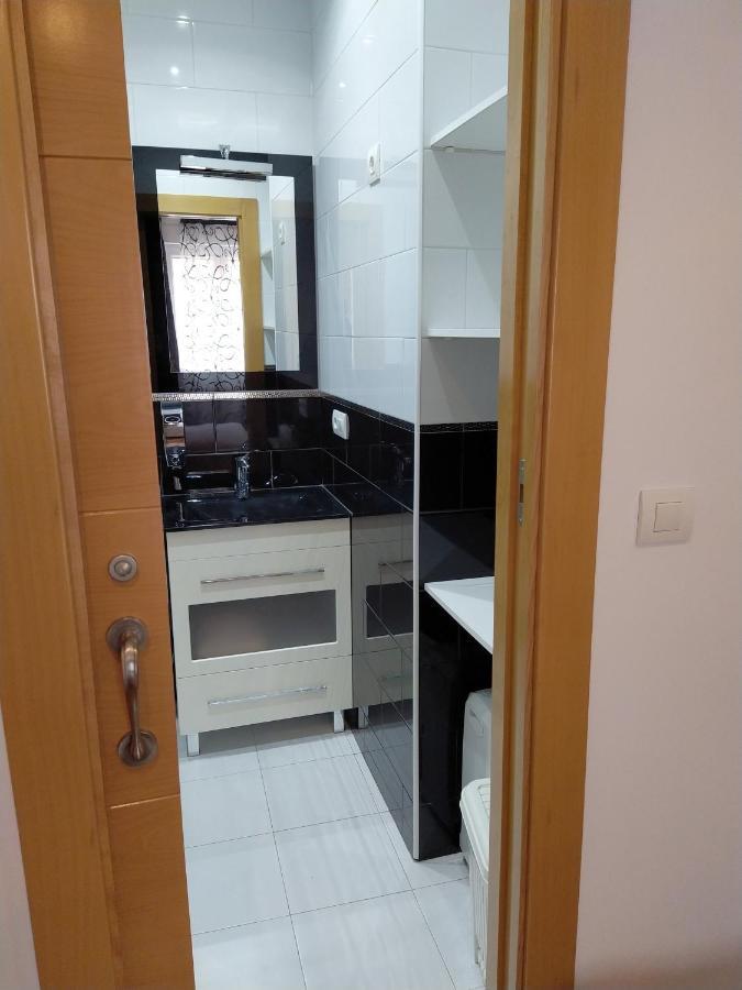 Homelunead Apartamento En Gijon Centro Al Lado De La Playa المظهر الخارجي الصورة